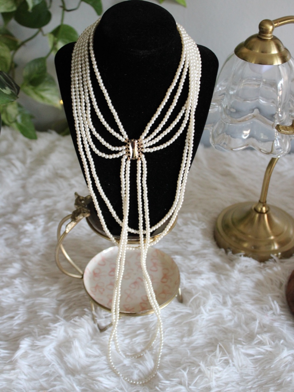 Anthropologie Multi-Strand Faux Pearl Statement Necklace NWT - Picture 15 of 15
